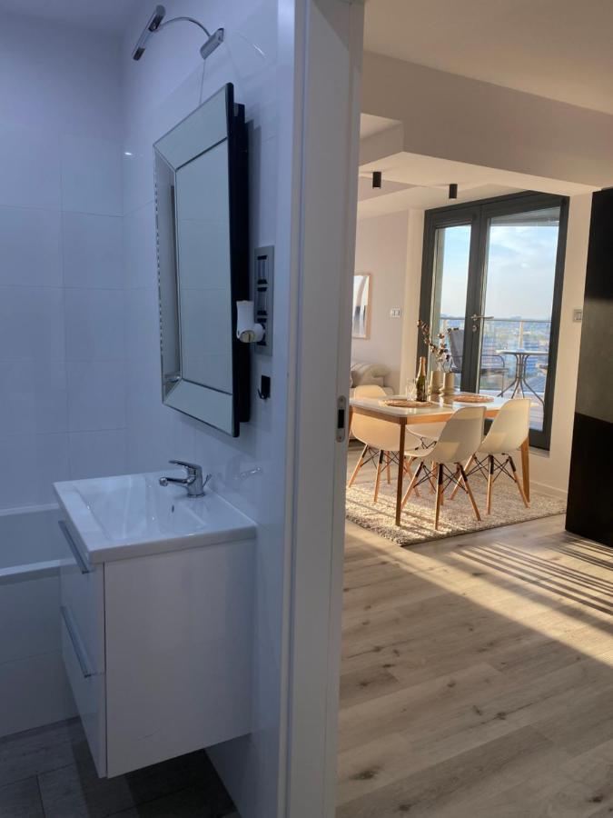 Capital Towers Splendor Apartment Rzeszow Exterior photo